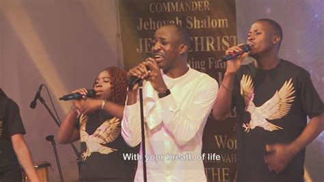 BREATHE - Dunsin Oyekan #dunsinoyekan #worship #praise Chords - Chordify