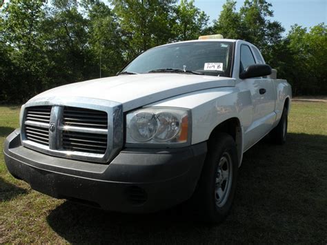 2005 DODGE DAKOTA EXTENDED CAB PICKUP