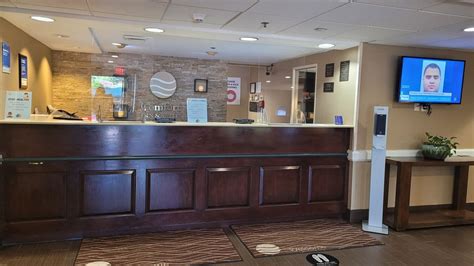 COMFORT INN & SUITES SOMERSET - NEW BRUNSWICK Somerset, NJ - Updated ...