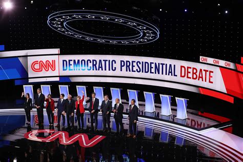 A Smaller Debate Lineup Ushers In the Next Stage of the 2020 Democratic ...