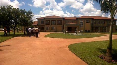 Photo: Hakainde Hichilema’s new House - Zambian Eye