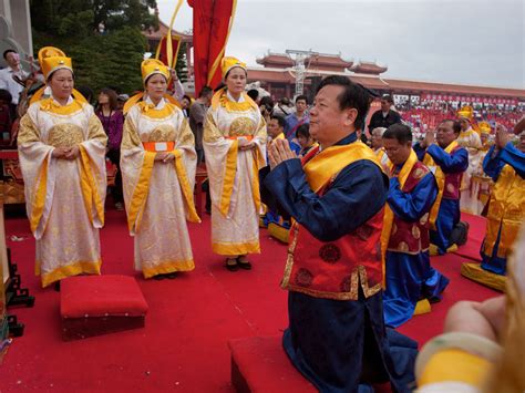 China's Leaders Harness Folk Religion For Their Aims | NCPR News