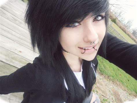 Emo Hairstyle 2014 | Black scene hair, Emo scene hair, Emo hair