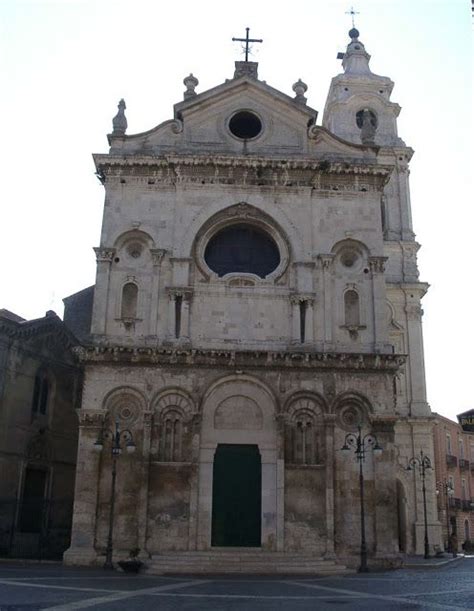 Foggia, Cattedrale. | Cattedrali, Italia, Luoghi