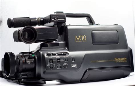 Panasonic NV-M10 VHS Professional Movie Video Camera - Catawiki