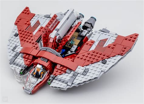 LEGO Ahsoka Tano's T-6 Jedi shuttle - 75362, lego 75362