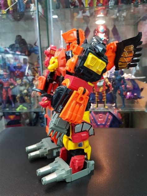 G1 Predaking Transformers, Hobbies & Toys, Toys & Games on Carousell