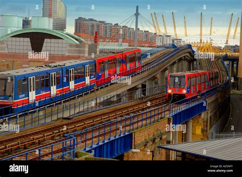 dlr train docklands light railway going over viaduct bridge isle of ...