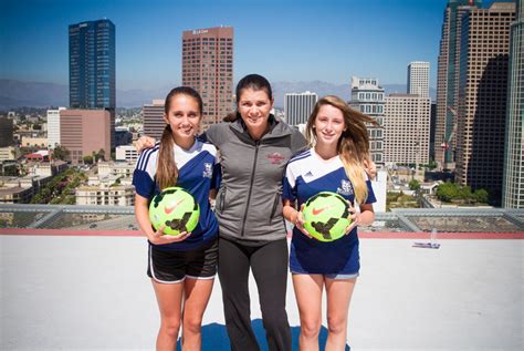 Mia Hamm takes soccer to new heights at LA Live | 100 Percent Soccer