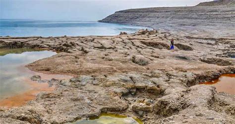 Dead Sea Sinkholes - AtlasIslamica