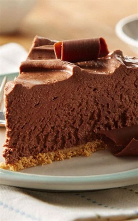 8-Minute No-Bake Chocolate Cheesecake