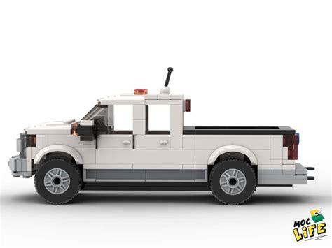 lego® Instructions Ford F-150 with quad cab and small bed thirteen gen