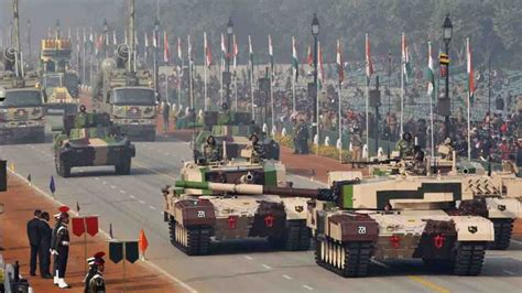 India shows off military power on Republic Day - YouTube