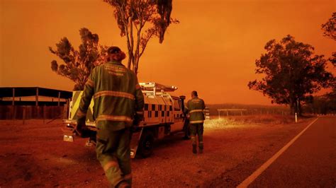 Victoria fires: Share your message of support for our heroes and communities | Herald Sun