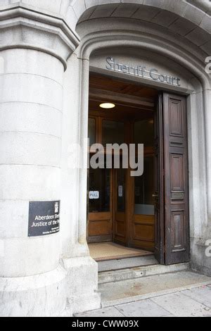 Aberdeen Sheriff Court and Justice of the Peace Court Stock Photo: 89440743 - Alamy