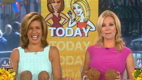 Kathie Lee, Hoda show off their coconuts - TODAY.com