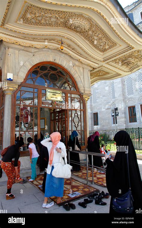 Turkey, Istanbul, Fatih municipality, Fatih quarter, Fatih mosque, Sultan mehmet II Fatih ...