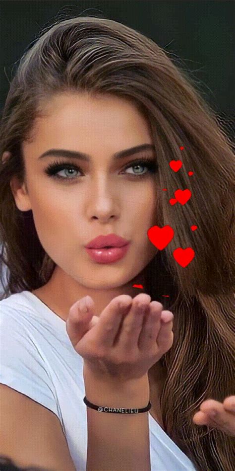 Get the We Heart It app! in 2023 | Brunette to blonde, Brunette beauty ...