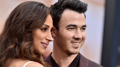 Kevin Jonas and Danielle Jonas Celebrated the 10-Year Annive - DaftSex HD