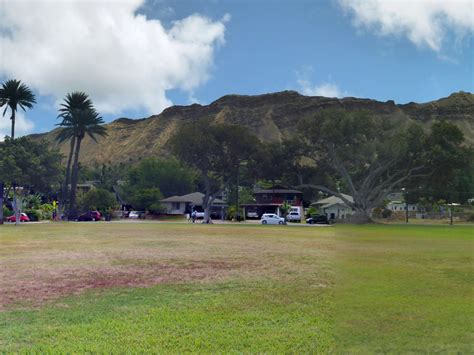 Kapiolani Park - Hawaii Travel Guide