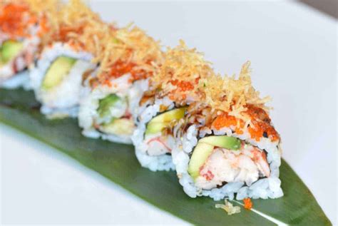 22 Lobster Roll Sushi Recipes for Seafood Lovers