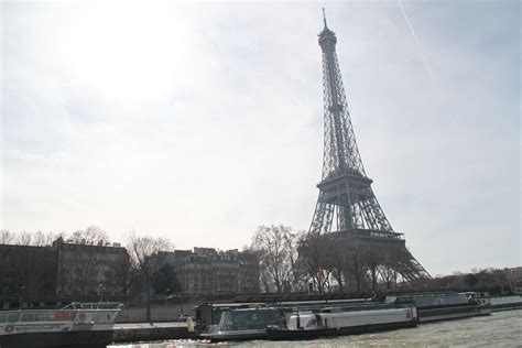 Bateaux Parisiens | Eiffel tower, Paris skyline, Bastille