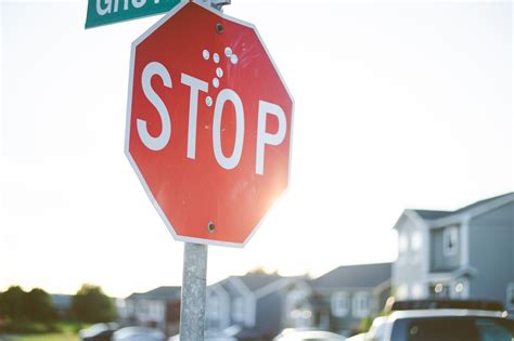 How Many Feet Can You Park From A Stop Sign?