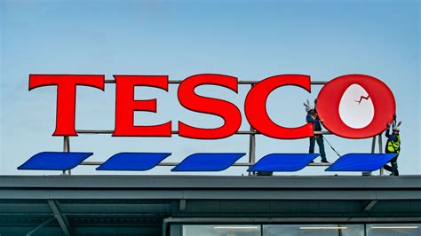 Iconic Tesco logo given first easter makeover in £100k giveaway