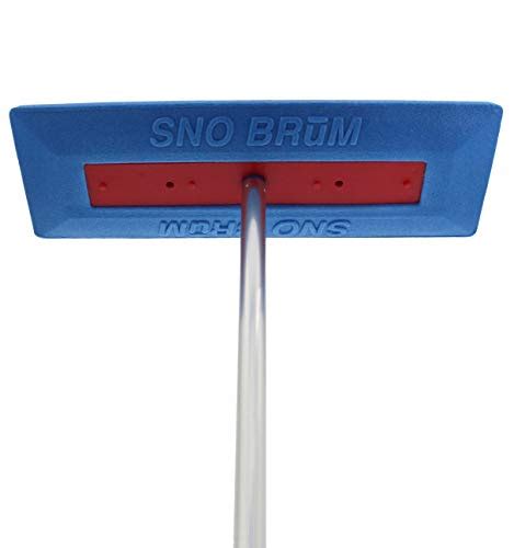 9 Best Snow Brooms | Reviews + Guide