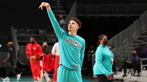 LaMelo Ball becomes youngest player ever to make seven 3-pointers in ...