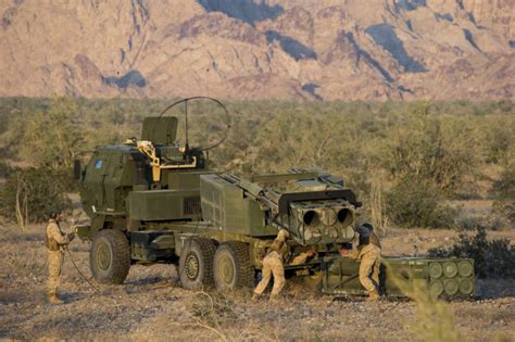 U.S. Marine Corps HIMARS: Making III MEF Ready to Fight Now | Defense Media Network