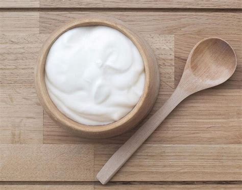 8 Ways to Use Yogurt for Beautiful Skin: Proven Recipes - BelleTag