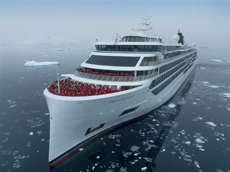 9 Things to Know About a Cruise to Antarctica: Cost & Tips Guide