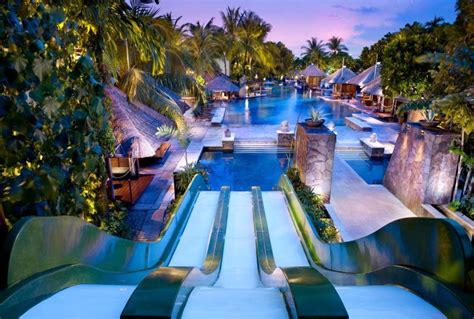 20 Of the Nicest Hotel Pools in the World