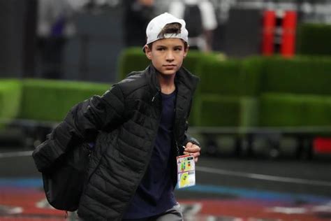 Peyton Manning's 11-year-old son Marshall gets in throws at Pro Bowl Games