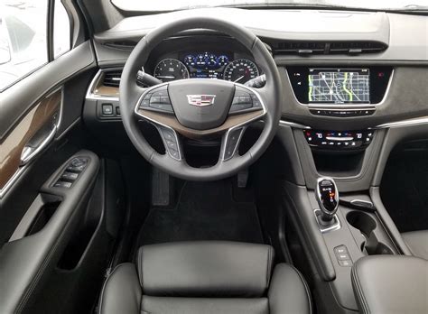 Test Drive: 2017 Cadillac XT5 Platinum | The Daily Drive | Consumer Guide®