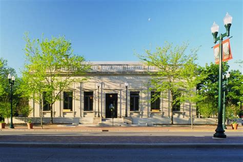 Ypsilanti District Library - Main Branch