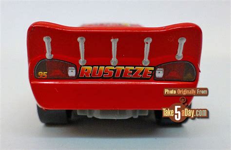 Mattel Disney Pixar CARS 3: Rust-Eze Lightning is Sharp! | Take Five a Day