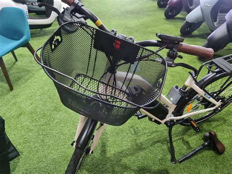 Carry Front Basket Black Mesh – The Electric Bike Company