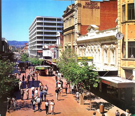 Rundle Mall in 1984 (Photo 1 of 3) : r/Adelaide