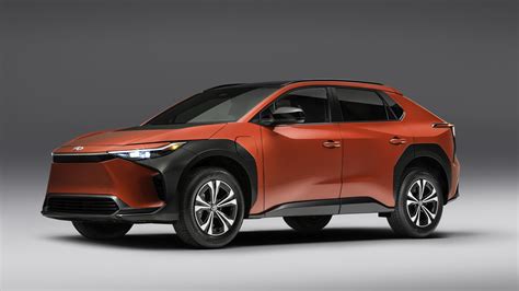 Preview: 2023 Toyota BZ4X electric crossover comes with up to 252 miles ...