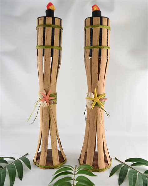 Flameless DIY Tiki Torches (Crafts with Wrapping Paper Rolls)