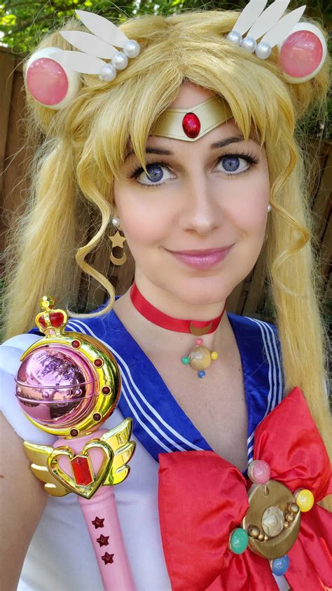 Sailor Moon Cosplay by PiixXxiiE on DeviantArt