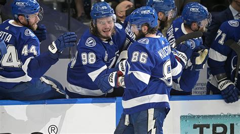 Nikita Kucherov lifts Lightning to big blowout win in Game 1 of Stanley ...