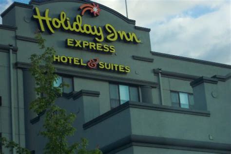 HOLIDAY INN EXPRESS PUYALLUP (TACOMA AREA) $123 ($̶1̶5̶3̶) - Updated ...