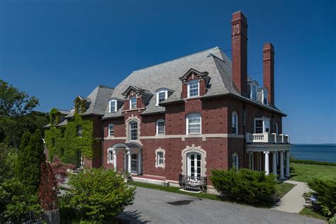 An Iconic Gilded Age 'Cottage' Offers Waterfront Access in Bar Harbor, Maine - Mansion Global