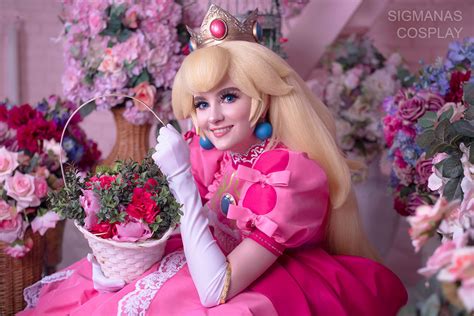 Princess Peach cosplay by SigmaNas on DeviantArt