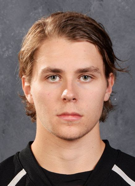 Adrian Kempe hockey statistics and profile at hockeydb.com