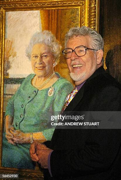 38 Rolf Harris Queen Stock Photos, High-Res Pictures, and Images - Getty Images