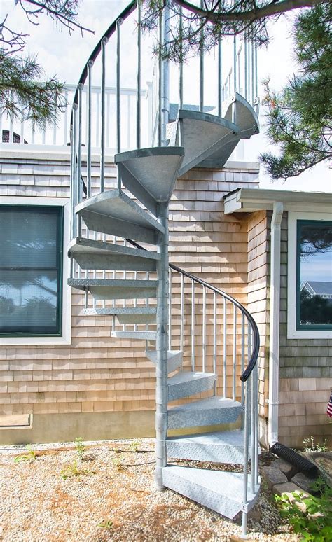 Galvanised Spiral Staircase: A Modern Twist To Your Home Design – Artourney